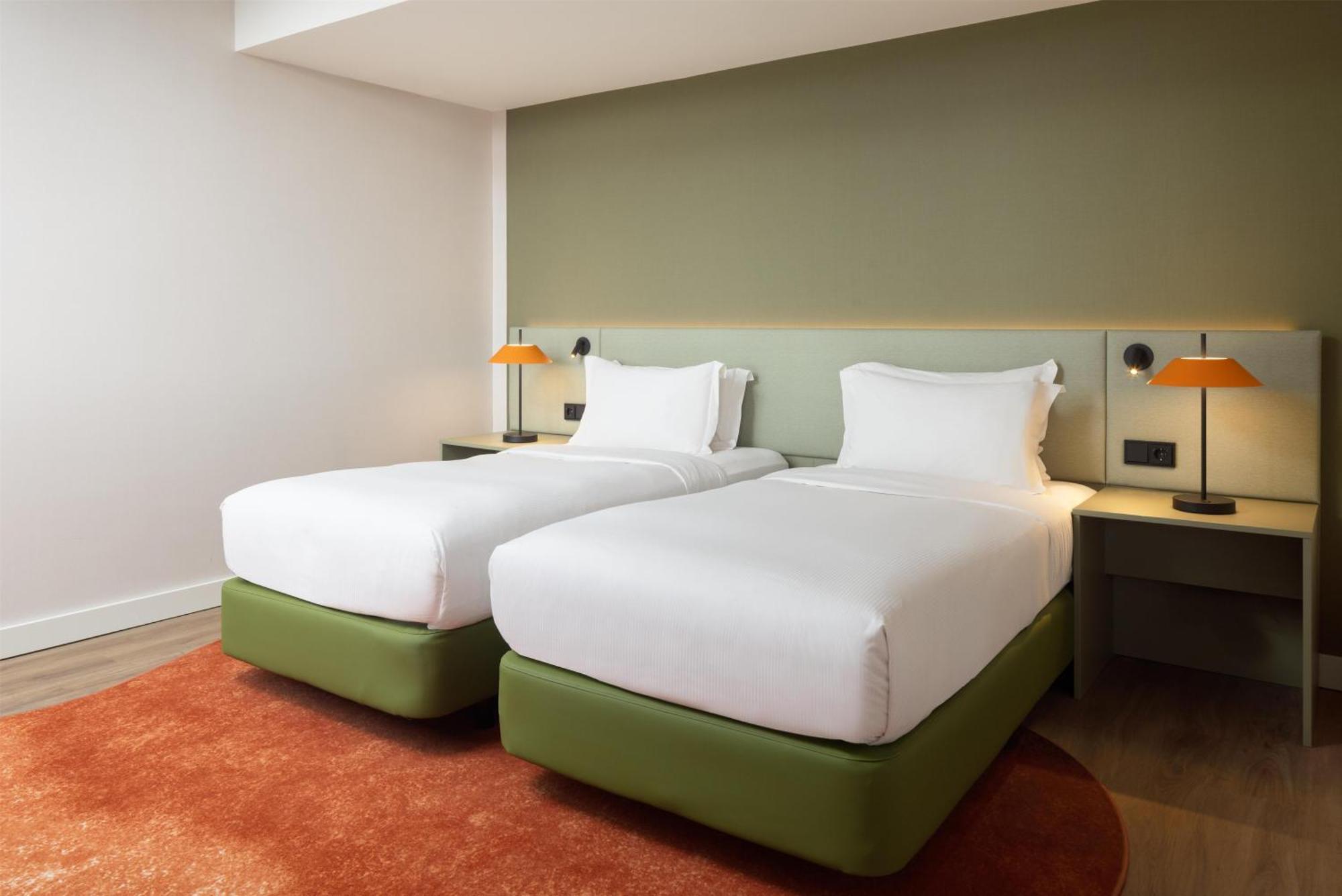 Premium Twin Room,1772047300:JPEG
