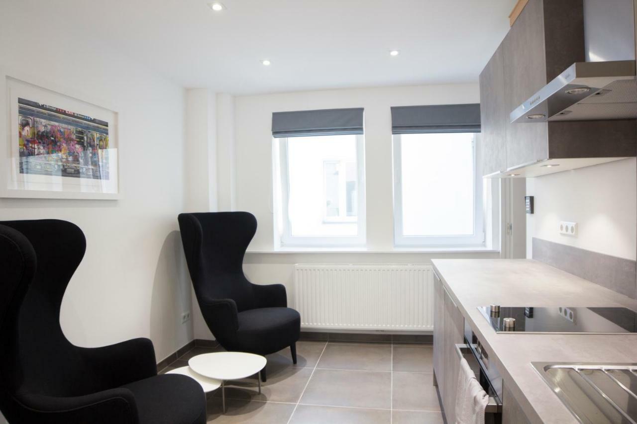 Two-Bedroom Apartment,891679198:JPEG